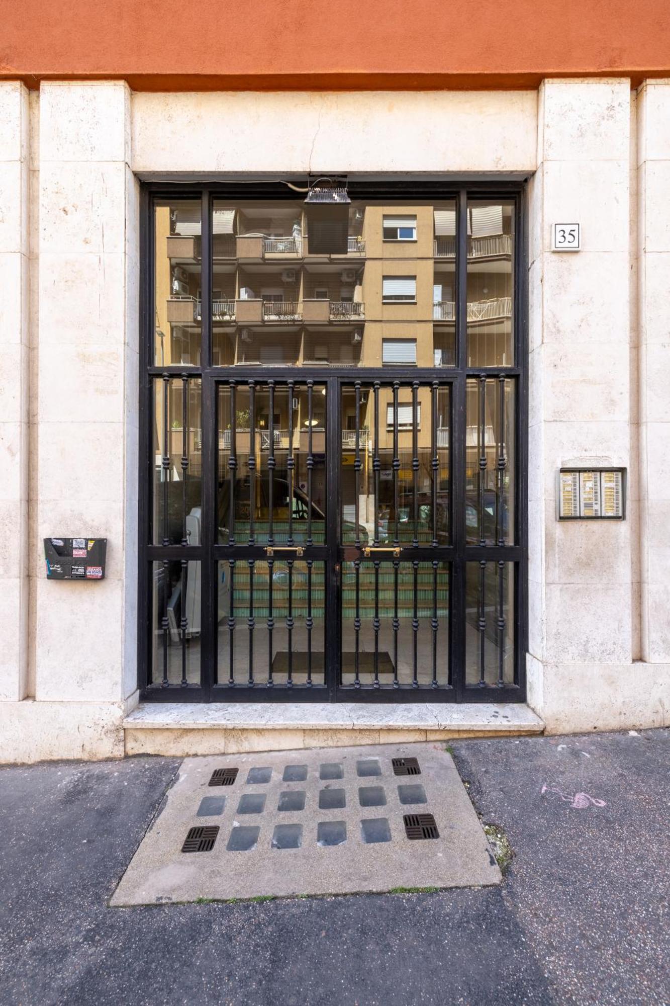 Apartmán Casa Girasole Řím Exteriér fotografie